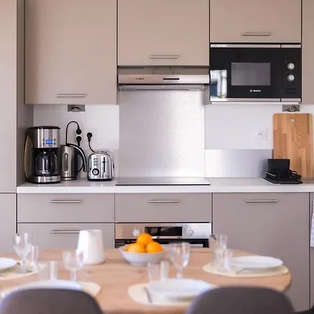 Cosy, Lumineux, Proche Du Centre-ville , Sombrero - Sils *