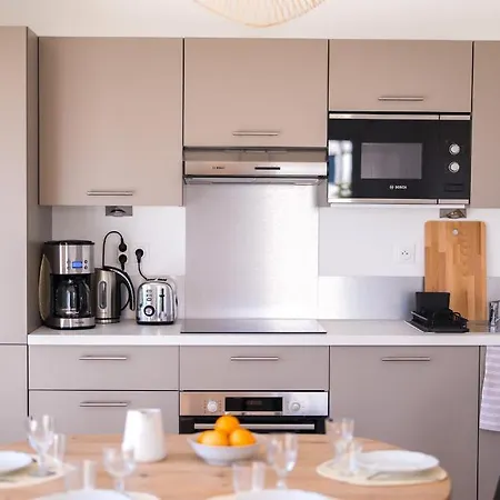 Cosy, Lumineux, Proche Du Centre-ville , Sombrero - Sils Apartment Caen