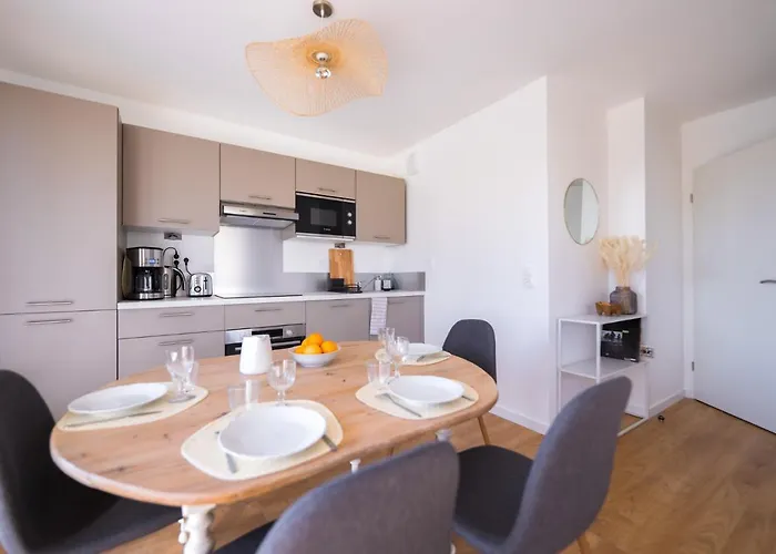 Cosy, Lumineux, Proche Du Centre-ville , Sombrero - Sils